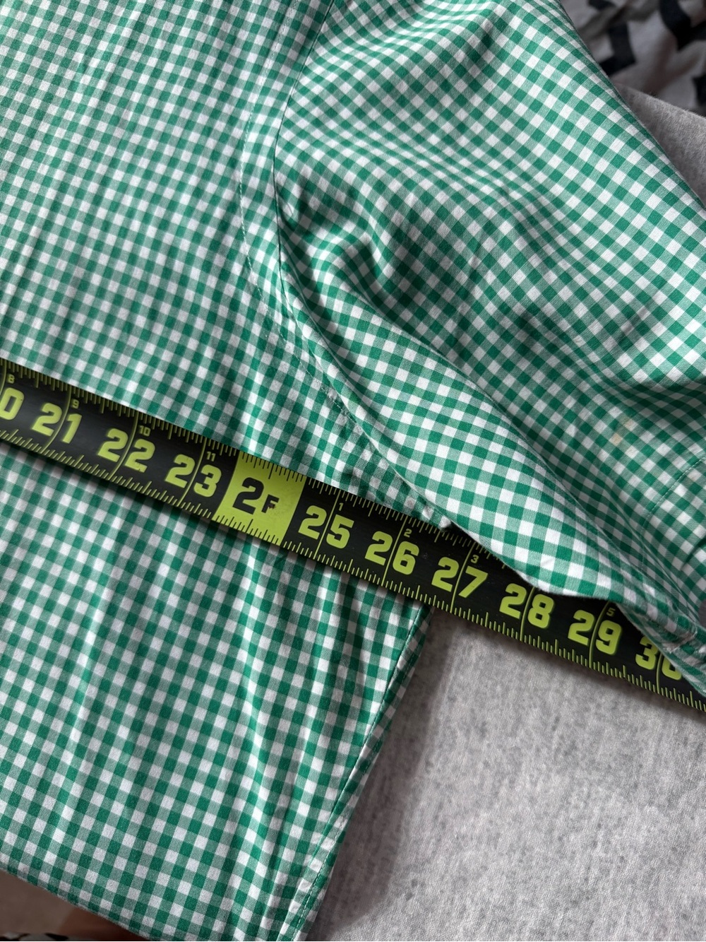 Ralph Lauren Green and White Gingham Button-Down Shirt - Picture 5 of 5